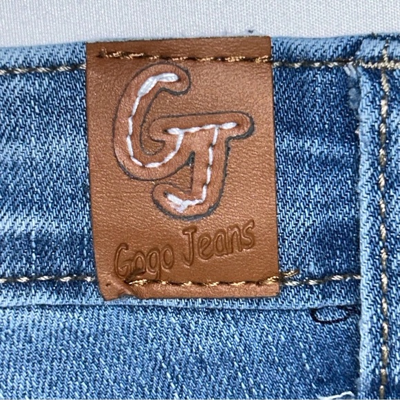 GOGO Skinny Leg Distressed Jeans Size 13 Juniors - Picture 11 of 14